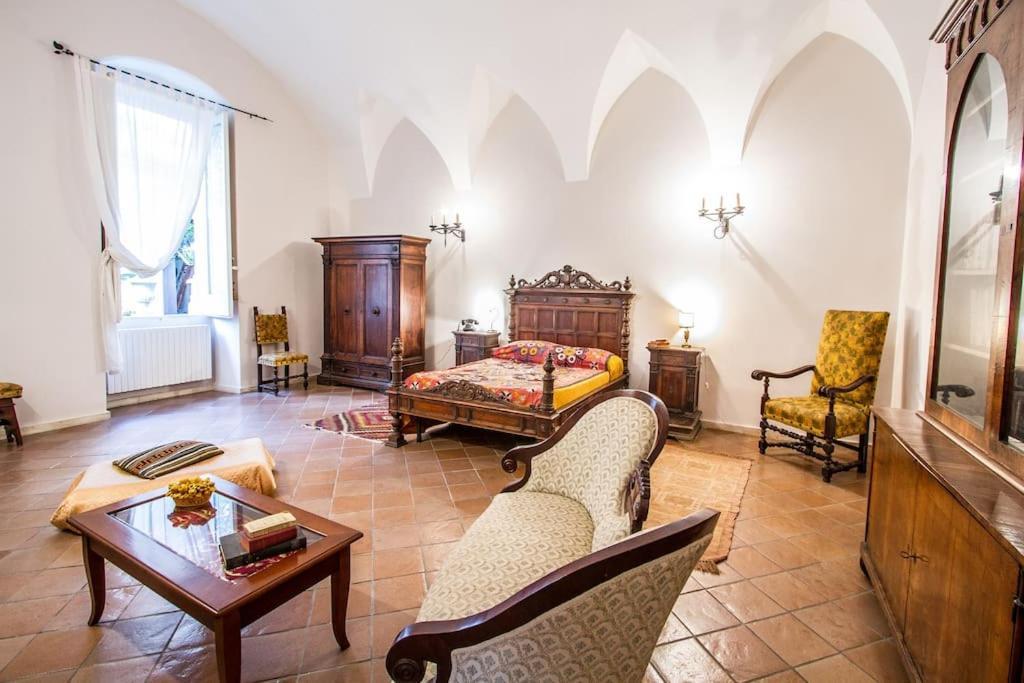 Palazzo Apostolico Orsini Lecce